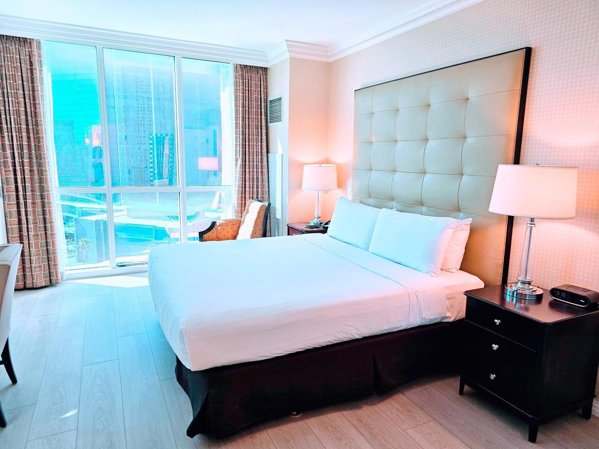 Strip & Sphere View - Separate Living Room - 2 Full Bath - Full Kitchen - Balcony - 900 Sqft - Mgm Signature Лас-Вегас Экстерьер фото
