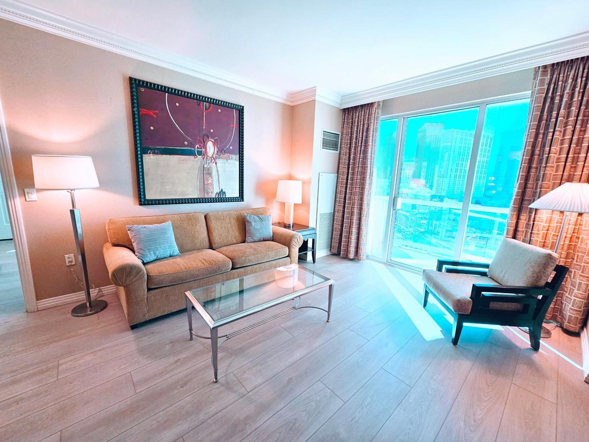 Strip & Sphere View - Separate Living Room - 2 Full Bath - Full Kitchen - Balcony - 900 Sqft - Mgm Signature Лас-Вегас Экстерьер фото